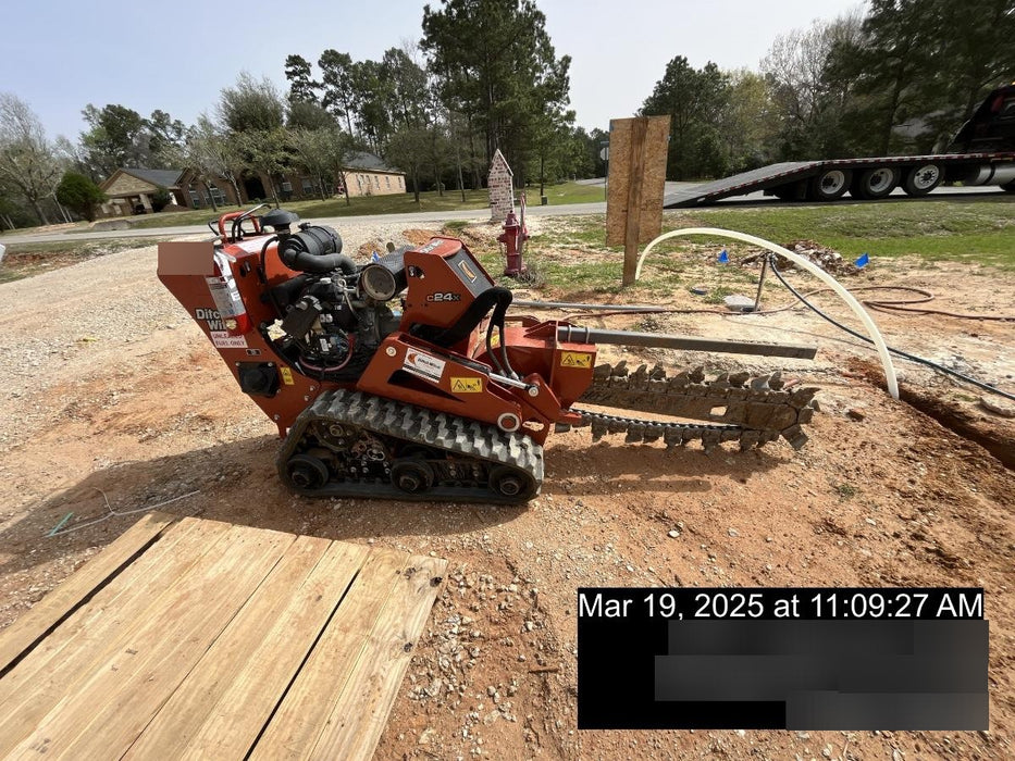 2023 DITCH WITCH C24XA