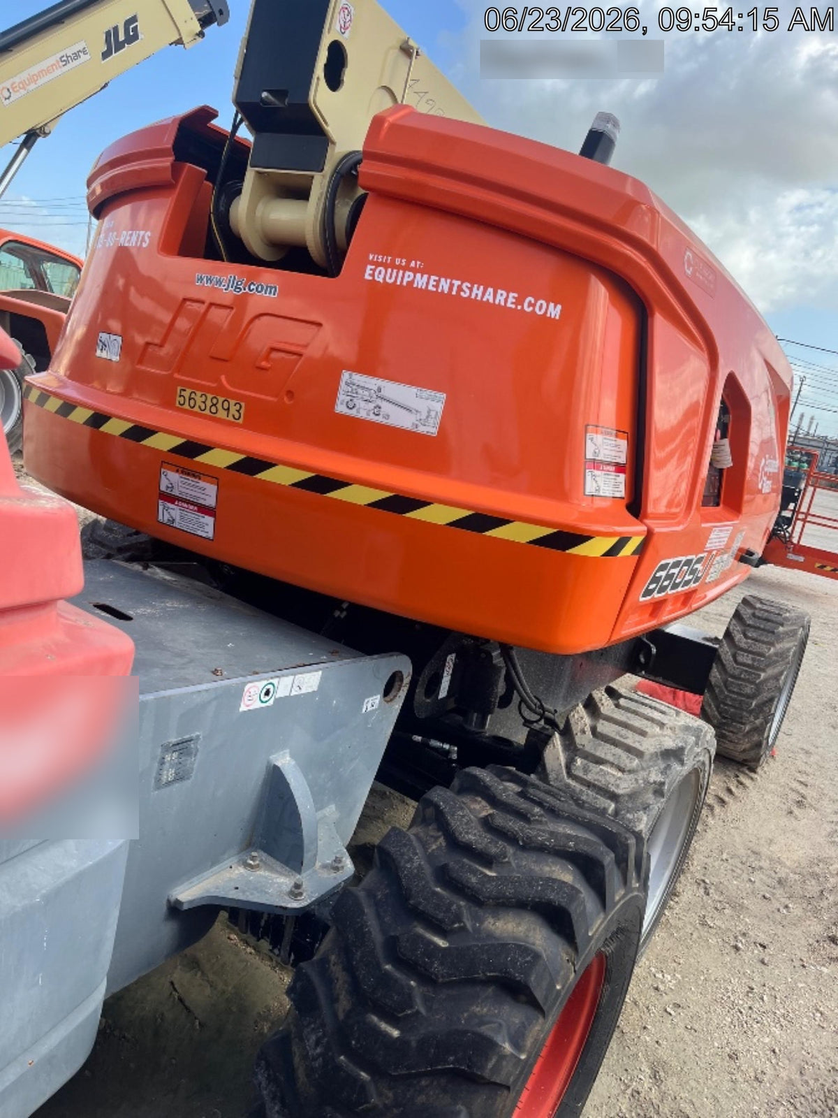 2025 JLG 660SJ