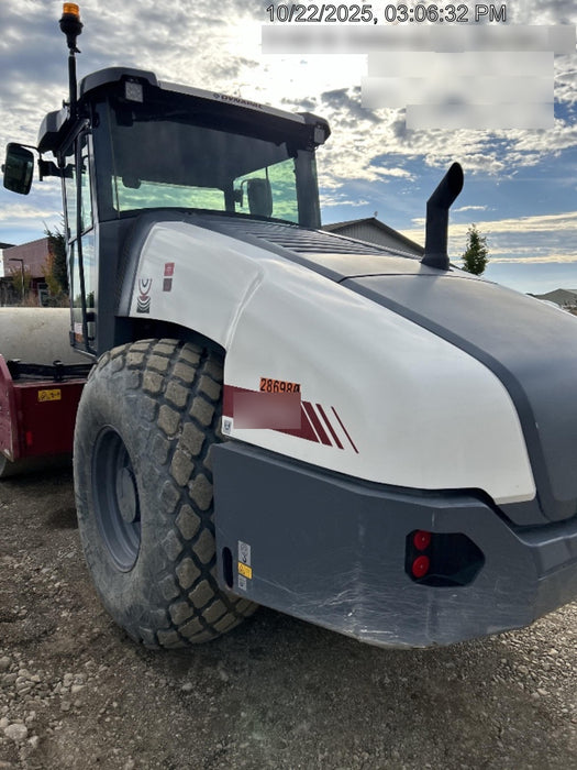 2023 DYNAPAC CA2500D