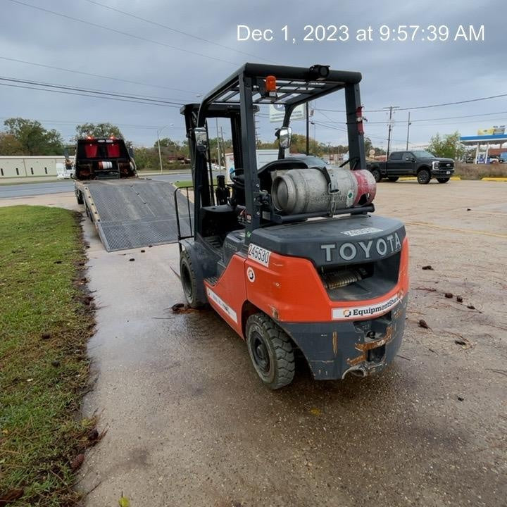 2022 TOYOTA 50-8FGU25
