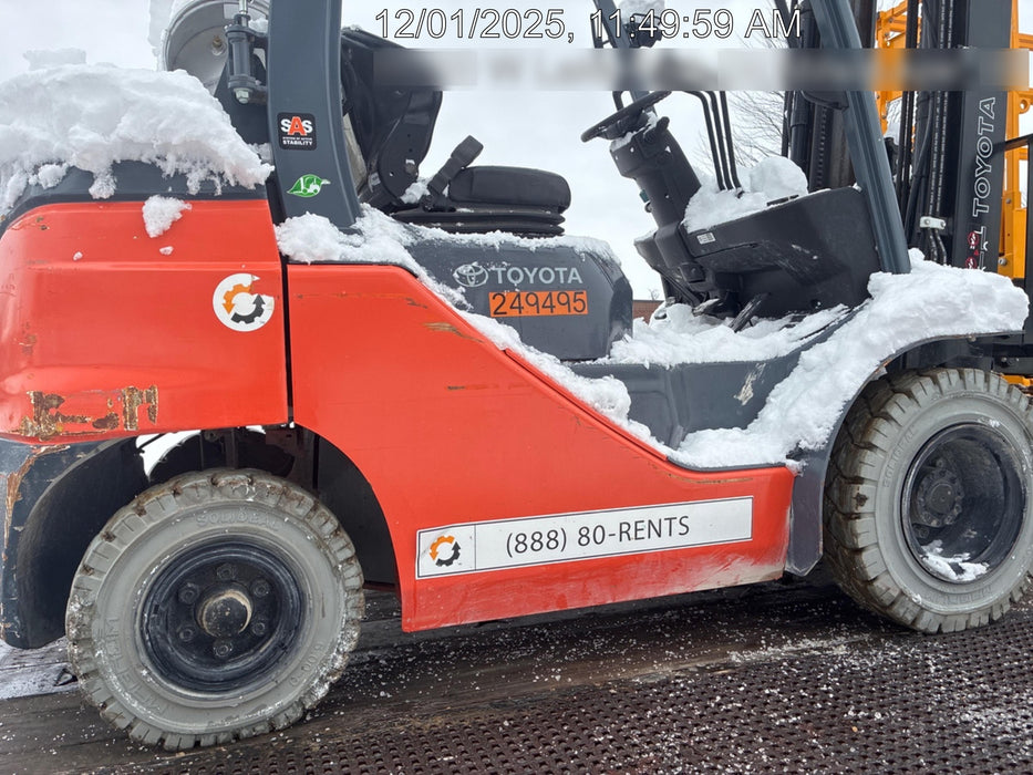 2022 TOYOTA 50-8FGU25