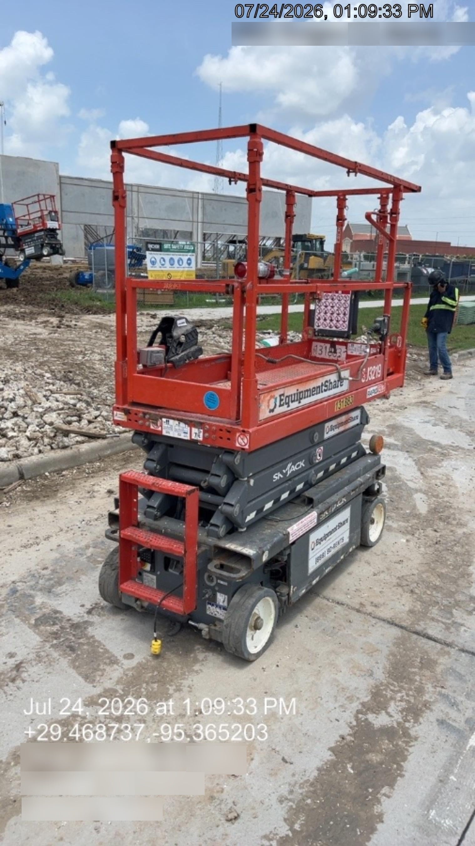 2021 SKYJACK SJ3219