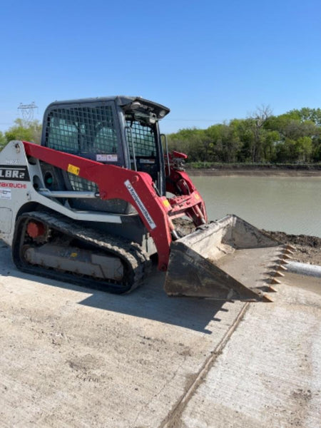 2022 TAKEUCHI TL8R2-CR