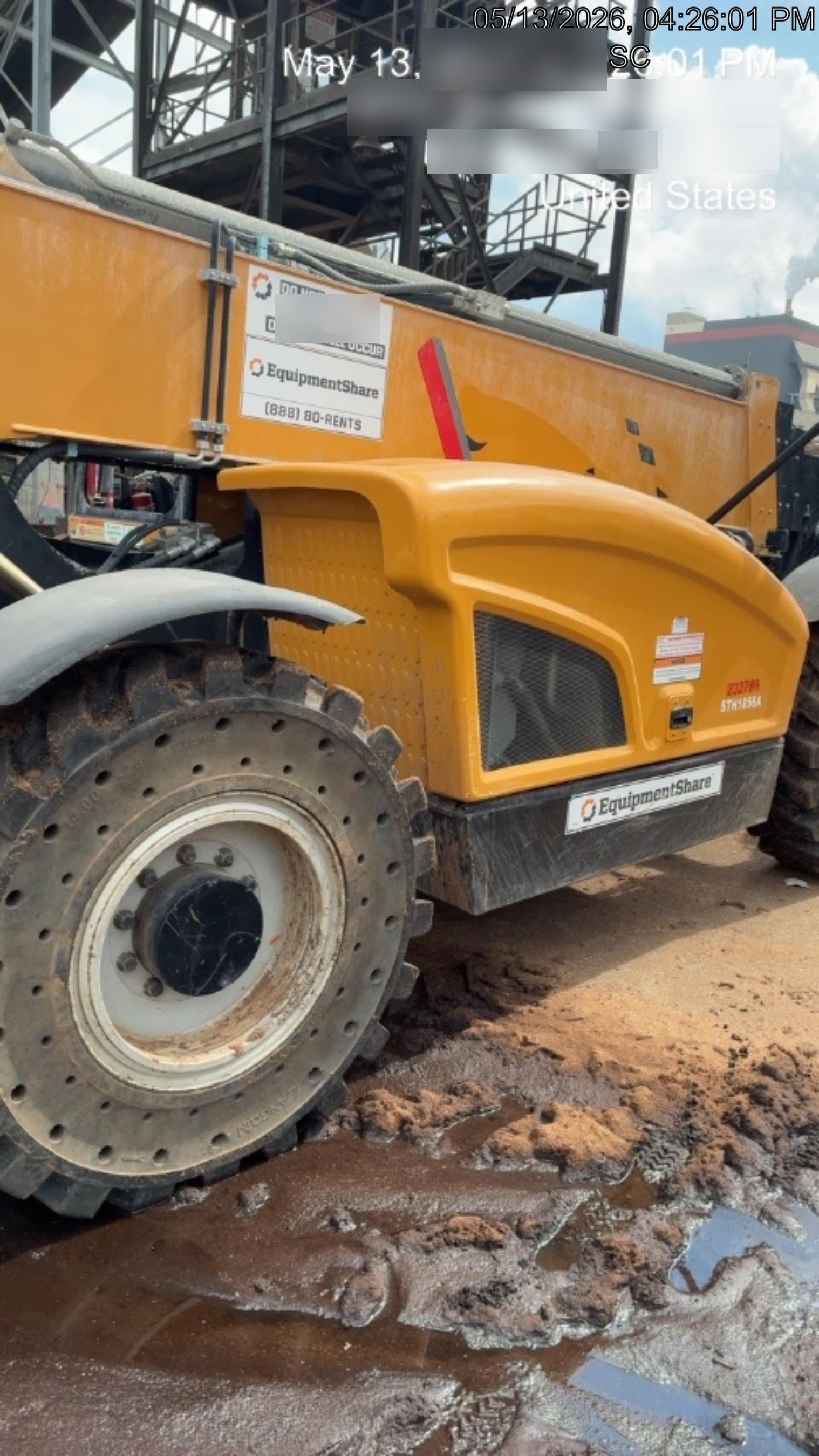 2022 SANY STH1056