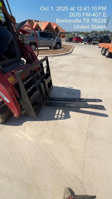 2025 ARROW MATERIAL HANDLING 48" Pallet Forks - Arrow