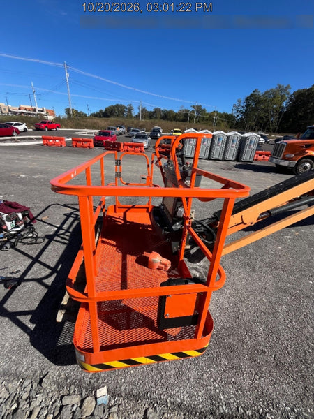 2022 JLG 660SJ