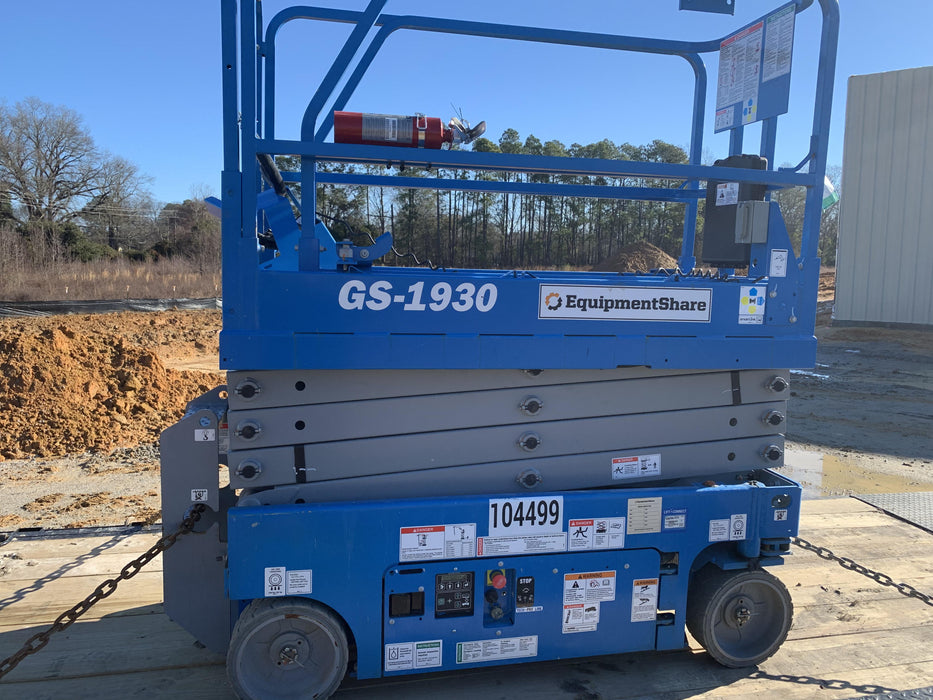 2020 Genie GS-1930 Fixed rails with chain entry gate - Pre A92.20