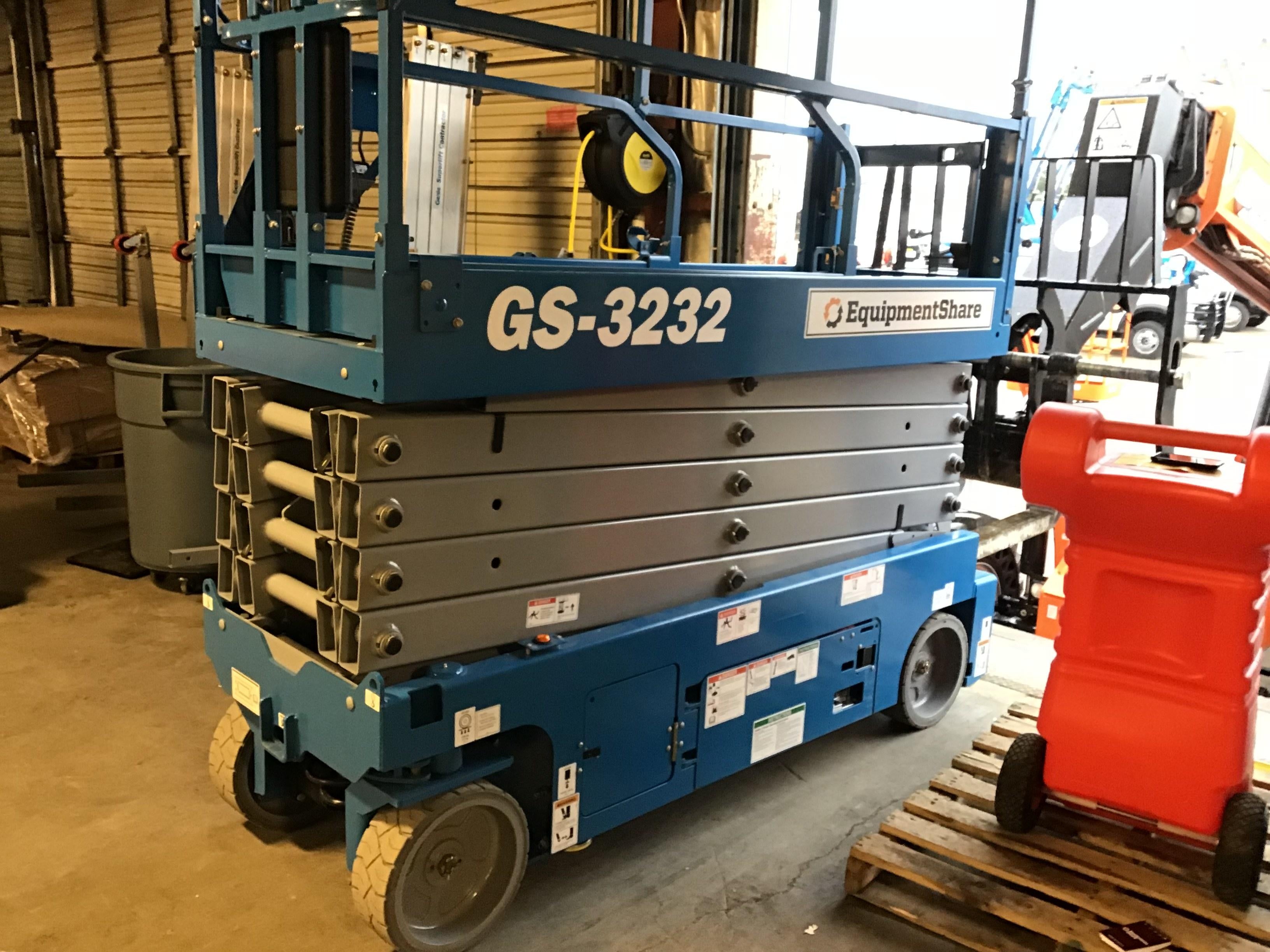 2019 Genie GS-3232 Standard Options