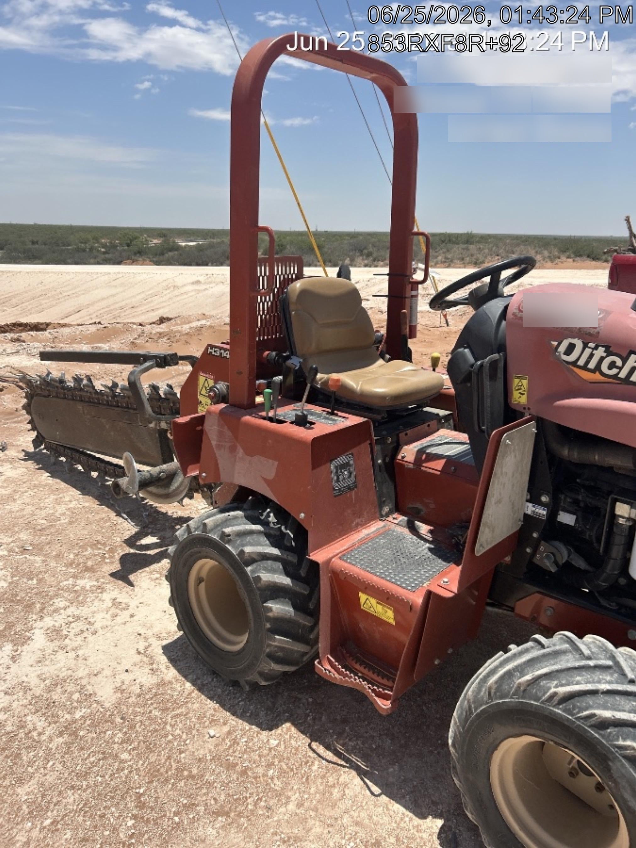2020 DITCH WITCH RT45A