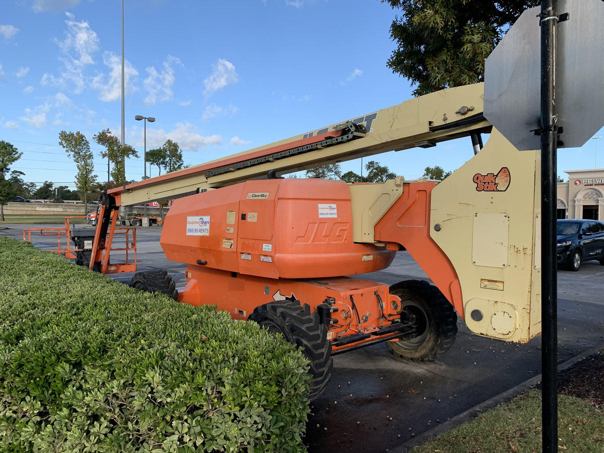 2015 JLG 800AJ