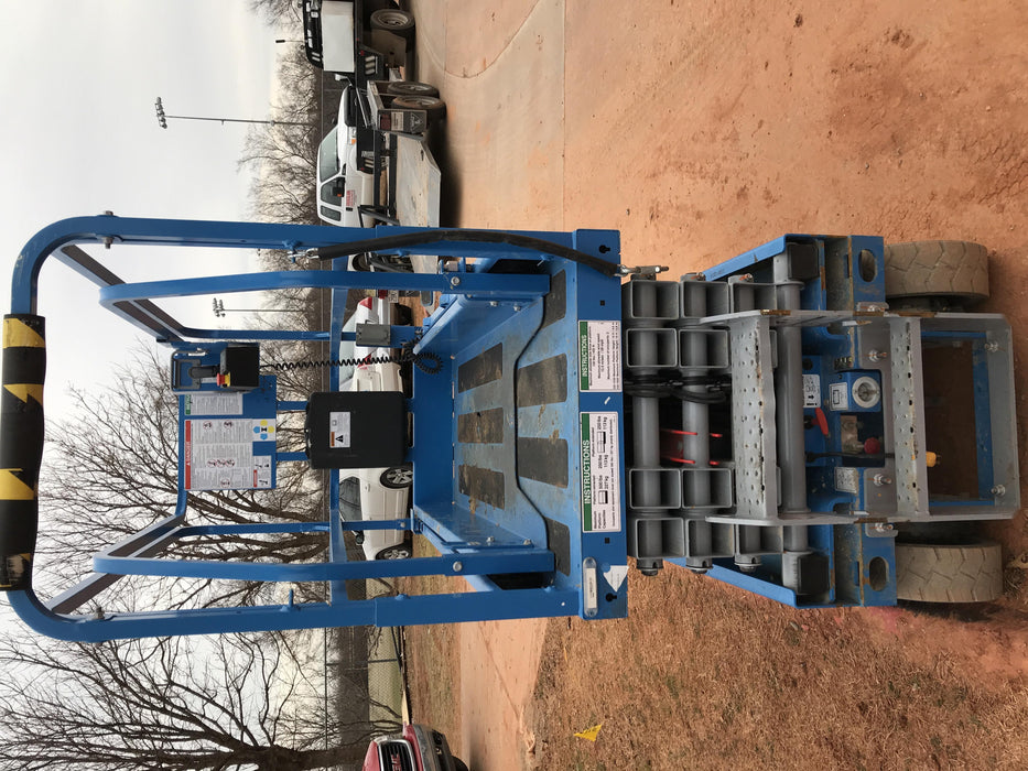 2019 Genie GS-1930 Fixed rails with chain Entry