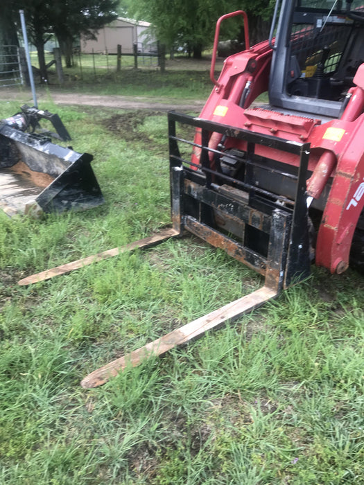 2022 ARROW MATERIAL HANDLING 48" Pallet Forks - Arrow