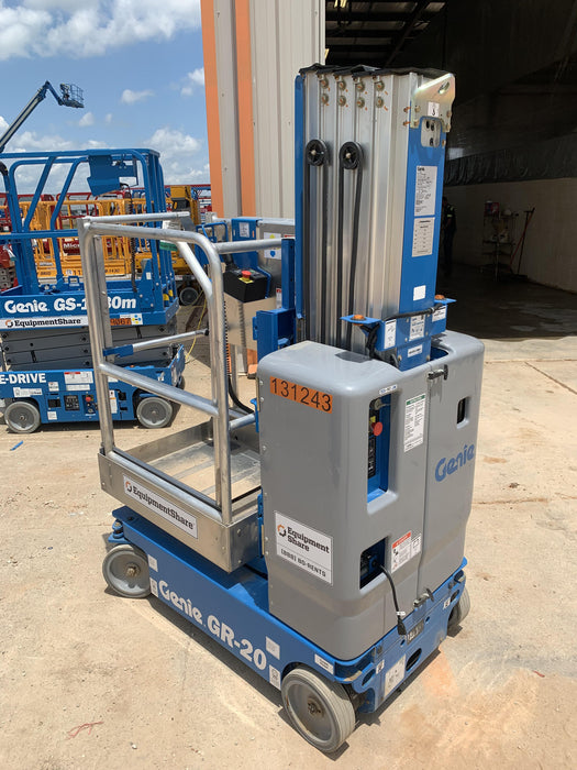 2021 GENIE GR-20