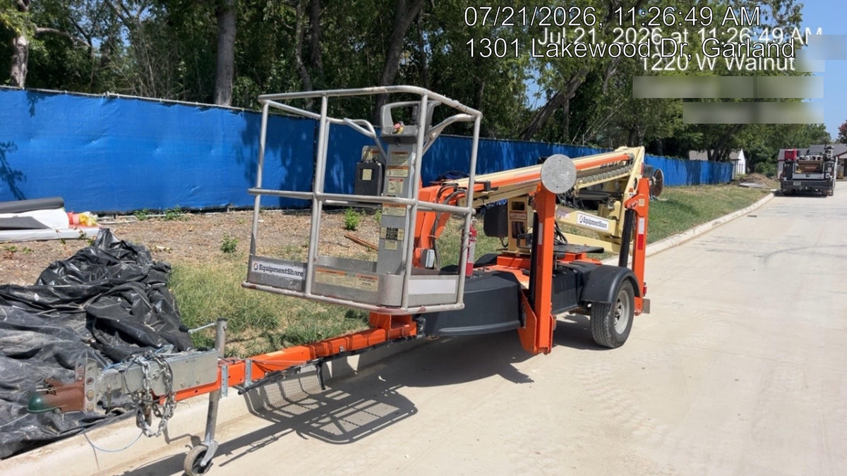 2022 JLG T350