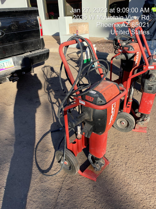 2020 HILTI TE 3000-AVR
