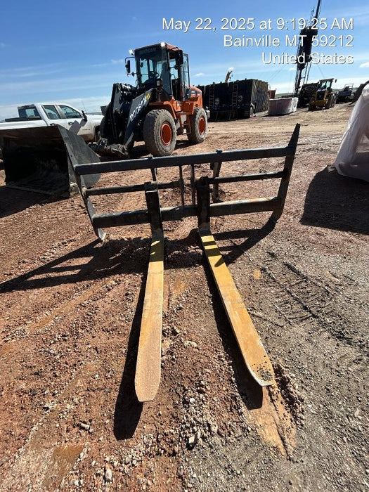 2023 PALADIN 96" Loader Fork Carriage - Paladin