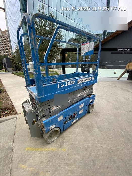 2019 Genie GS-1930 Fixed Rails with Chain Entry