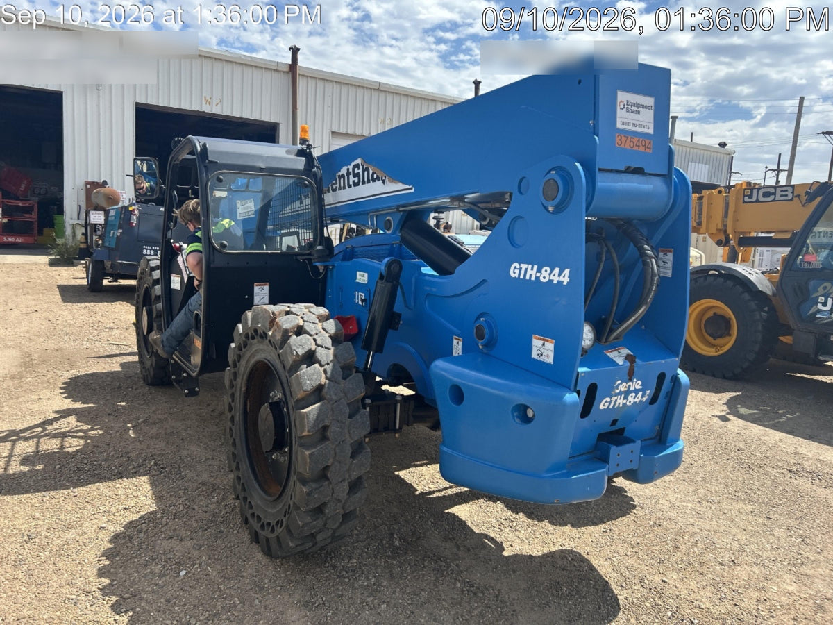 2023 GENIE GTH-844