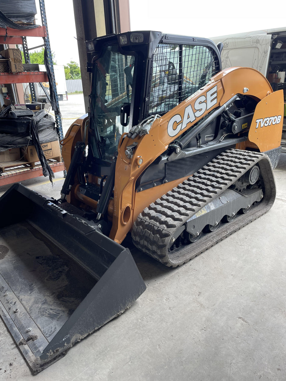 2023 CASE TV370B