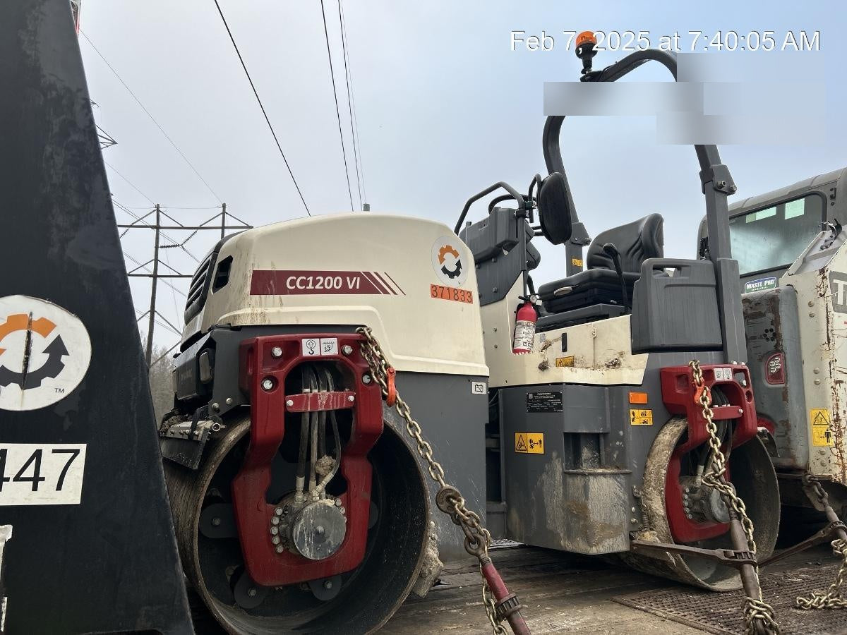 2023 DYNAPAC CC1200