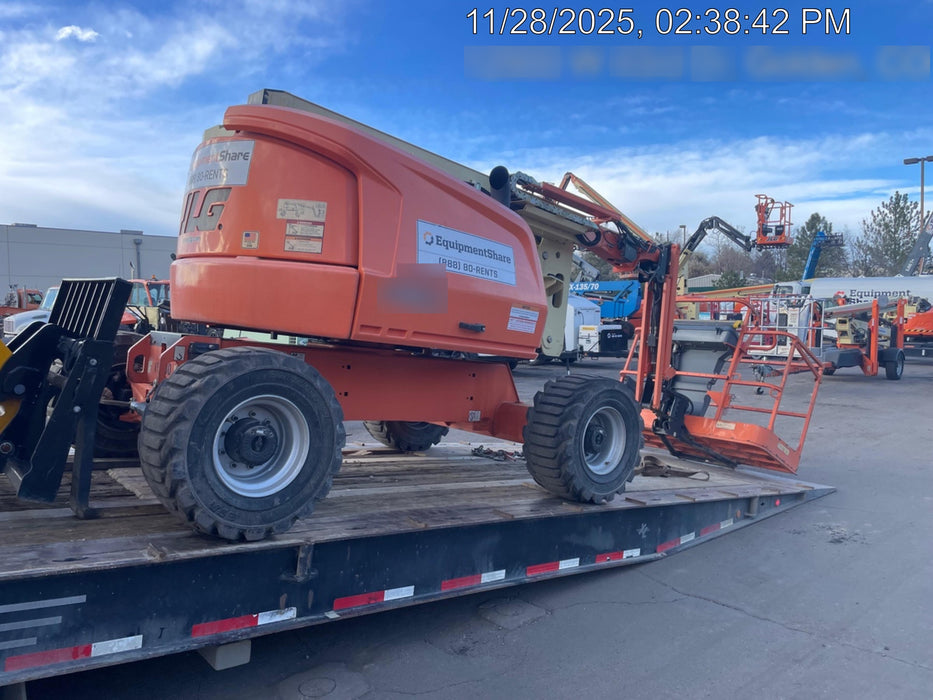 2019 JLG 450AJ