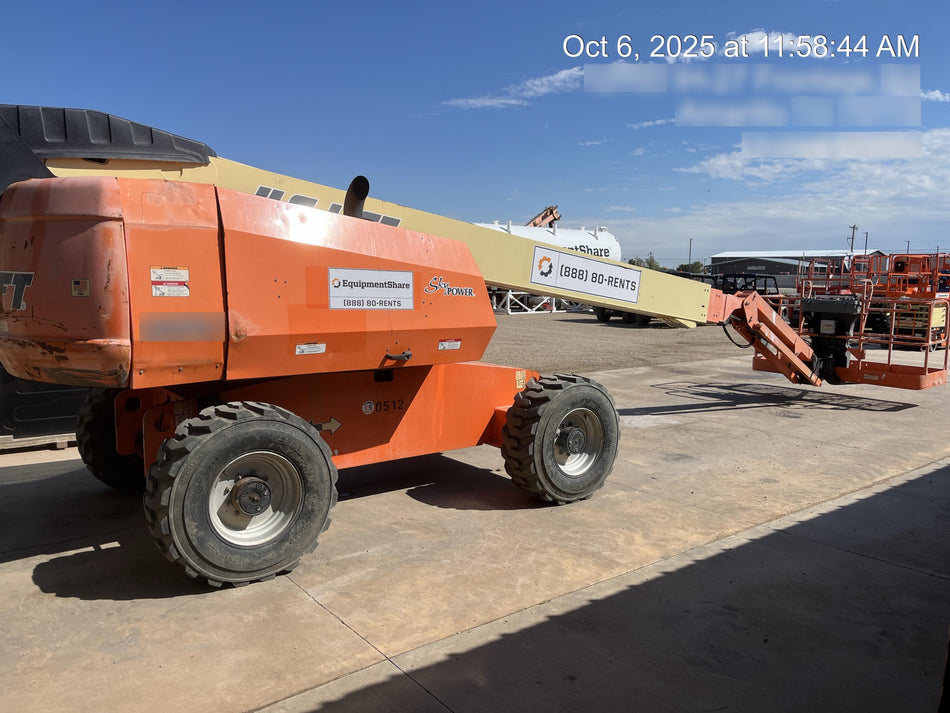 2004 JLG 660SJ