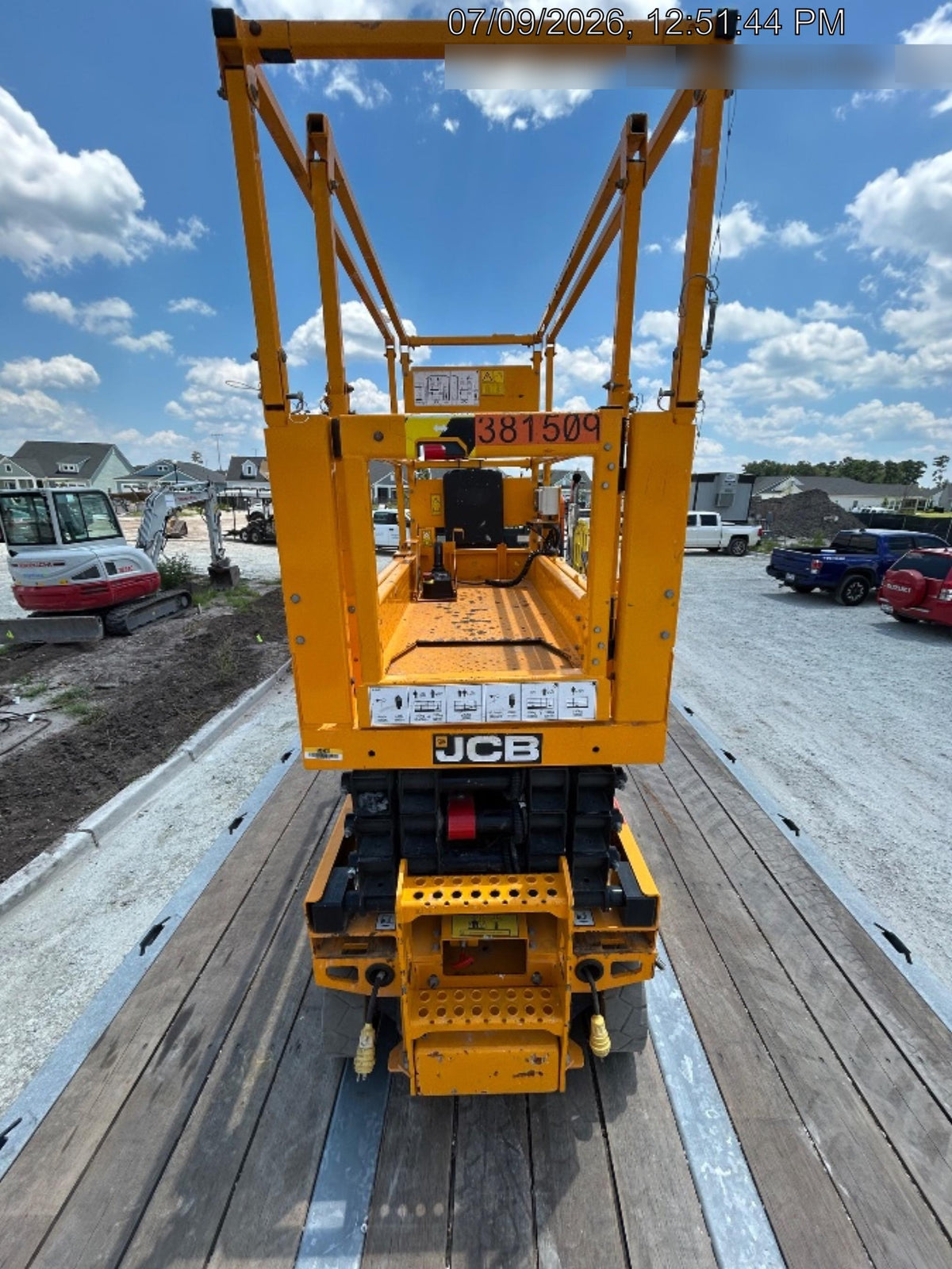 2024 JCB S1932E