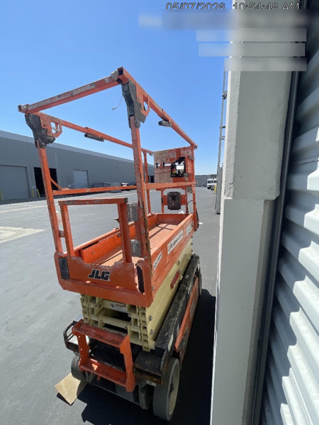 2022 JLG ES1932