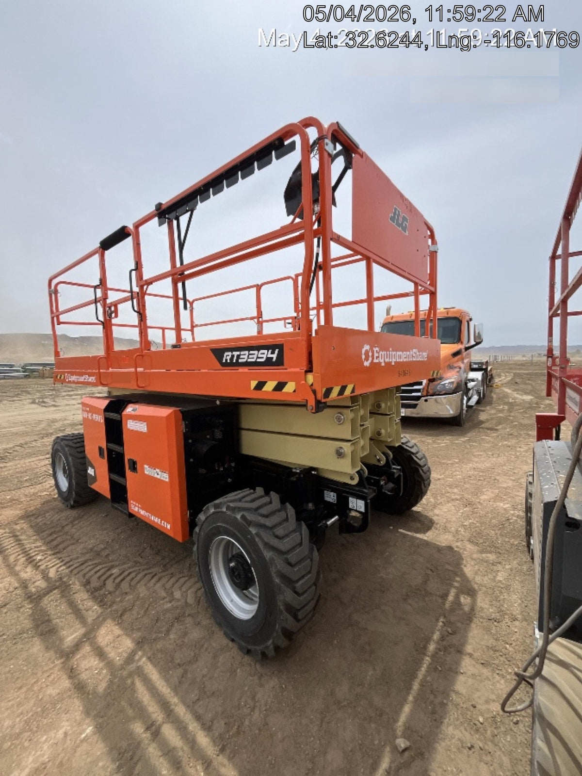 2025 JLG RT3394