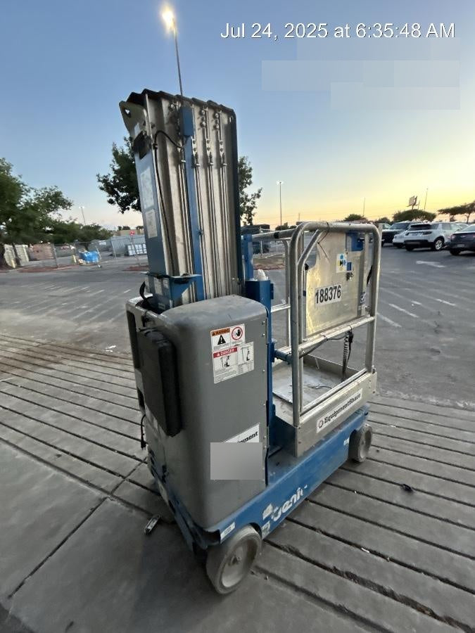 2021 GENIE GR-20