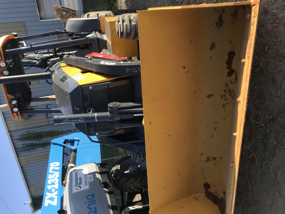 2020 JOHN DEERE 410L - Extendable Stick