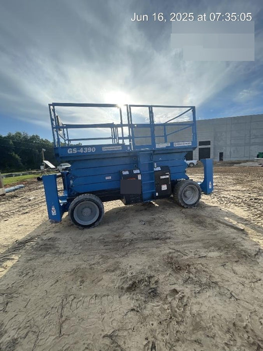 2020 GENIE GS-4390 RT