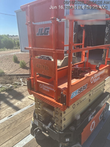 2024 JLG ES1932