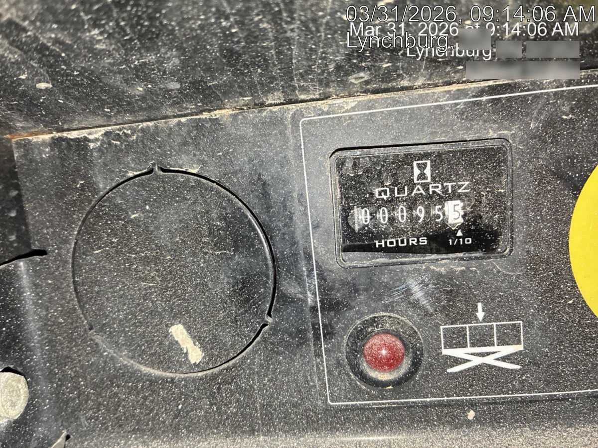 2022 JLG ES1932