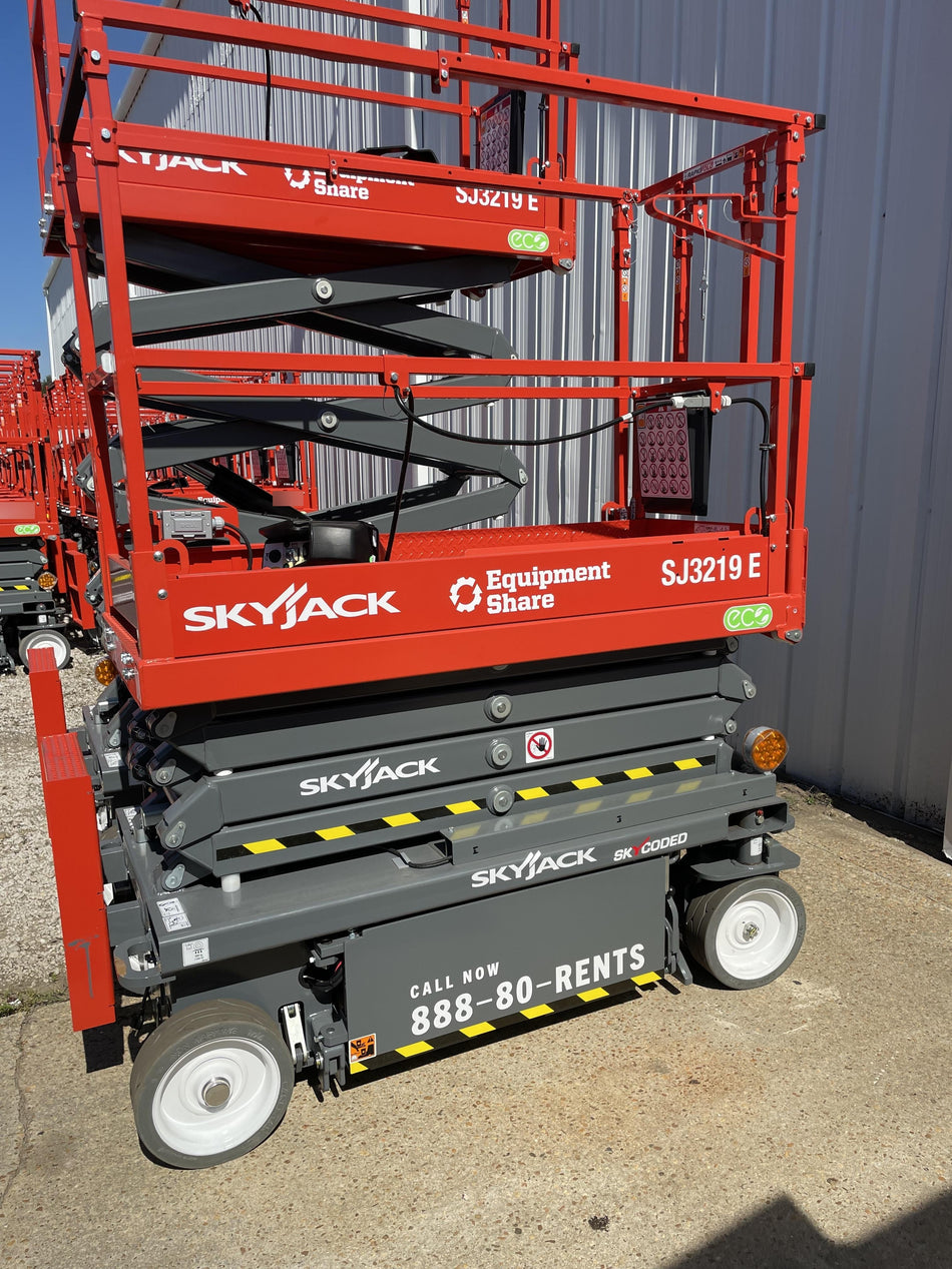 2024 Skyjack SJ3219 Electric Drive, Sld NM Tires, DBcns, RFRails, Power to Platform, T3 + Access Control