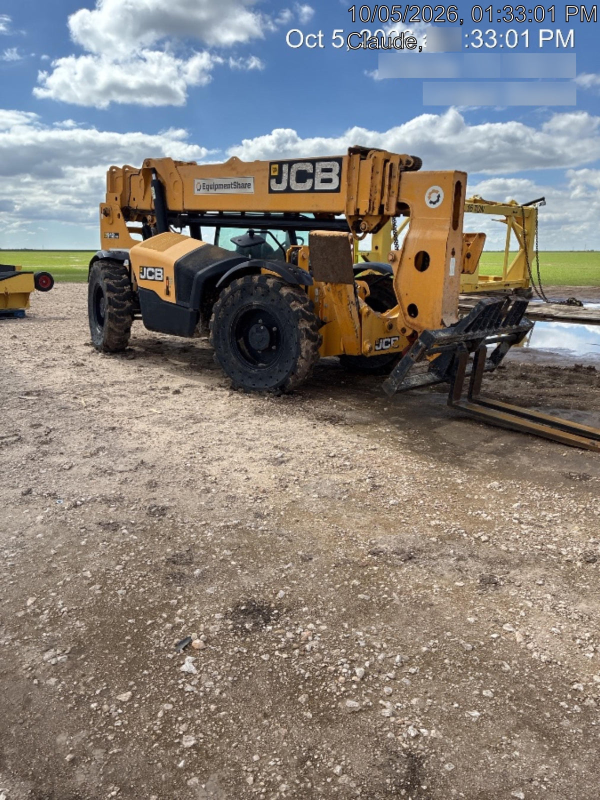2019 JCB 512-56 Enclosed Cab, 109 HP, Solid Tires, Worklights, Beacon, Aux Hydraulics, Lifting Eye w/60" Carriage/60" Forks