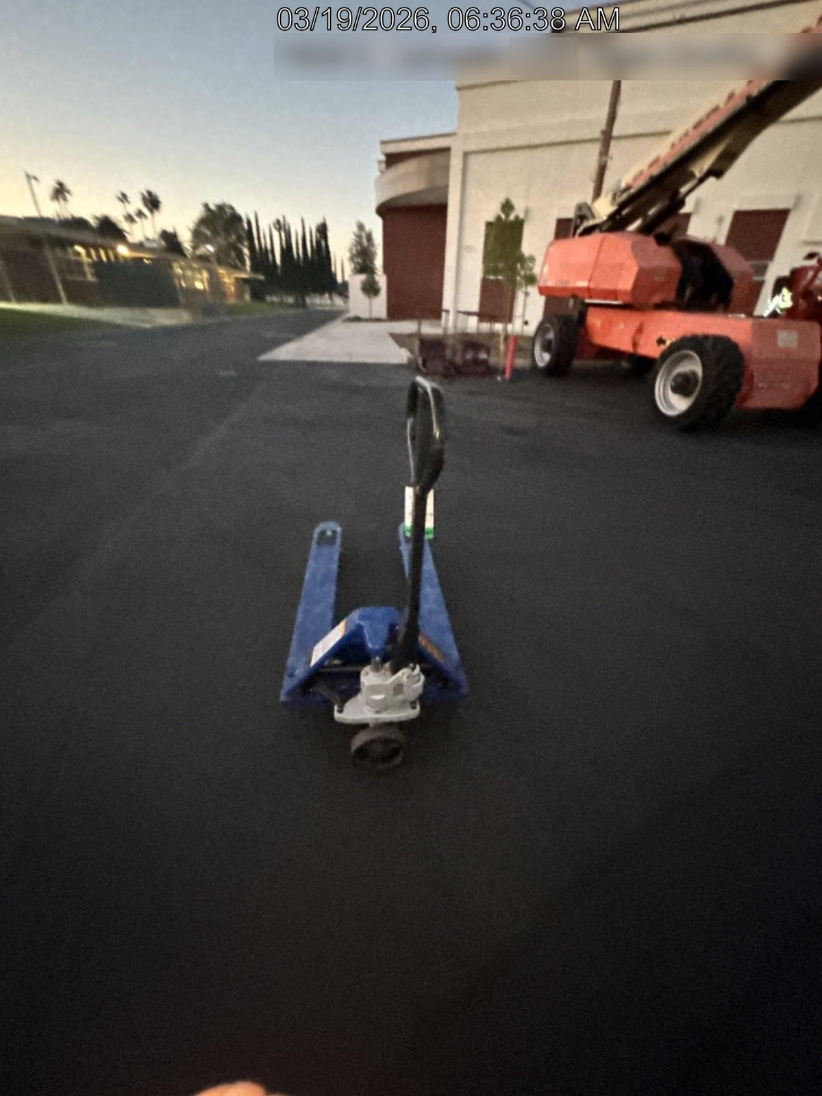 2025 ULINE H-7504