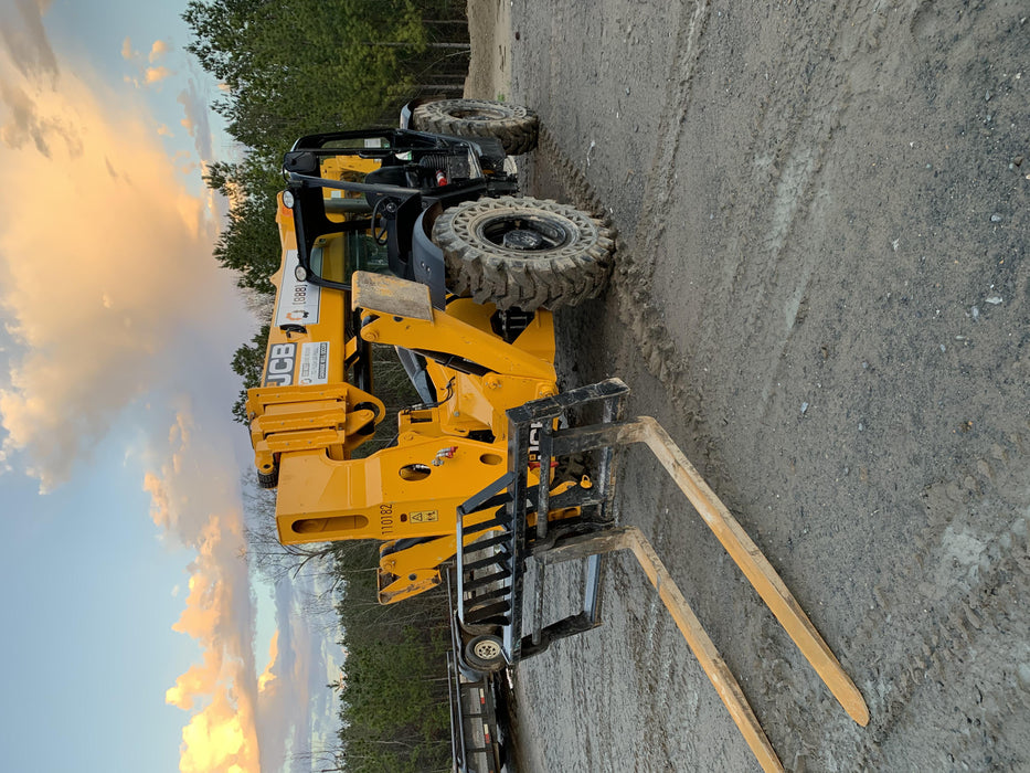 2020 JCB 510-56 Canopy, Solid Tires, Work Lights, Beacon, Aux Hydraulics, Back up Alarm, Lifting Eye, ES Decals