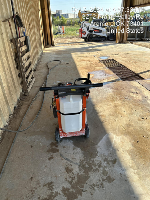 2023 HUSQVARNA FS400