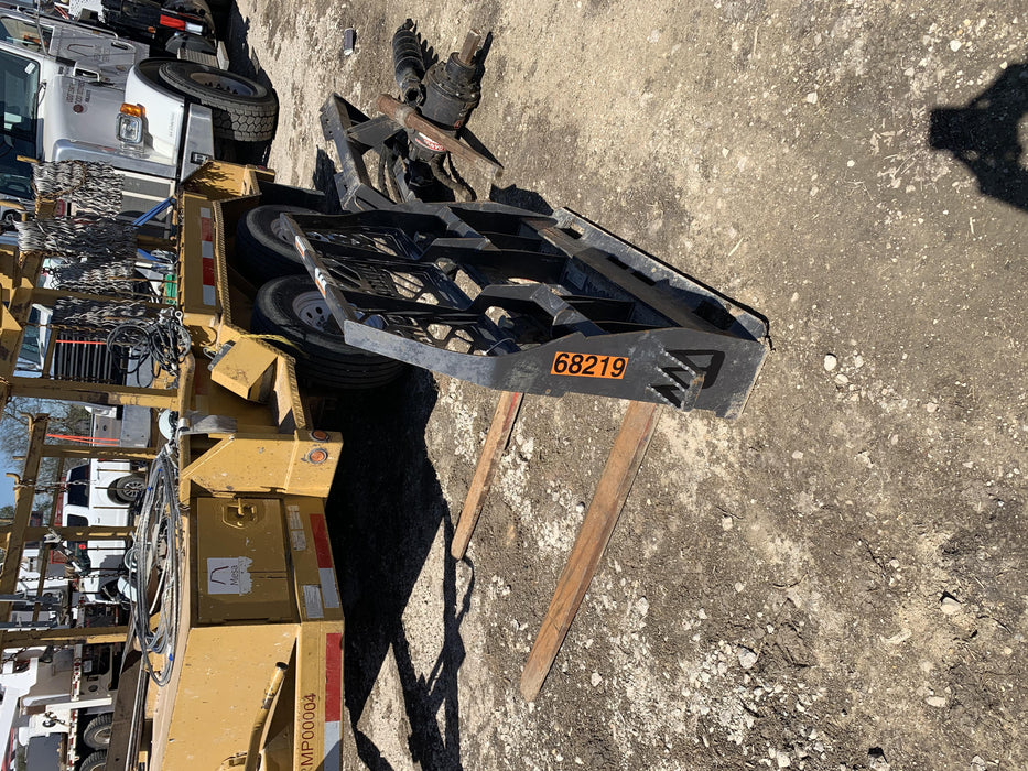 2020 PALADIN 48" Pallet Forks - Paladin