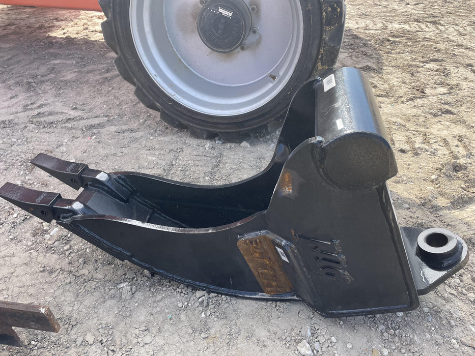 2023 TAG MANUFACTURING 8" Cribbing Bucket -Tag