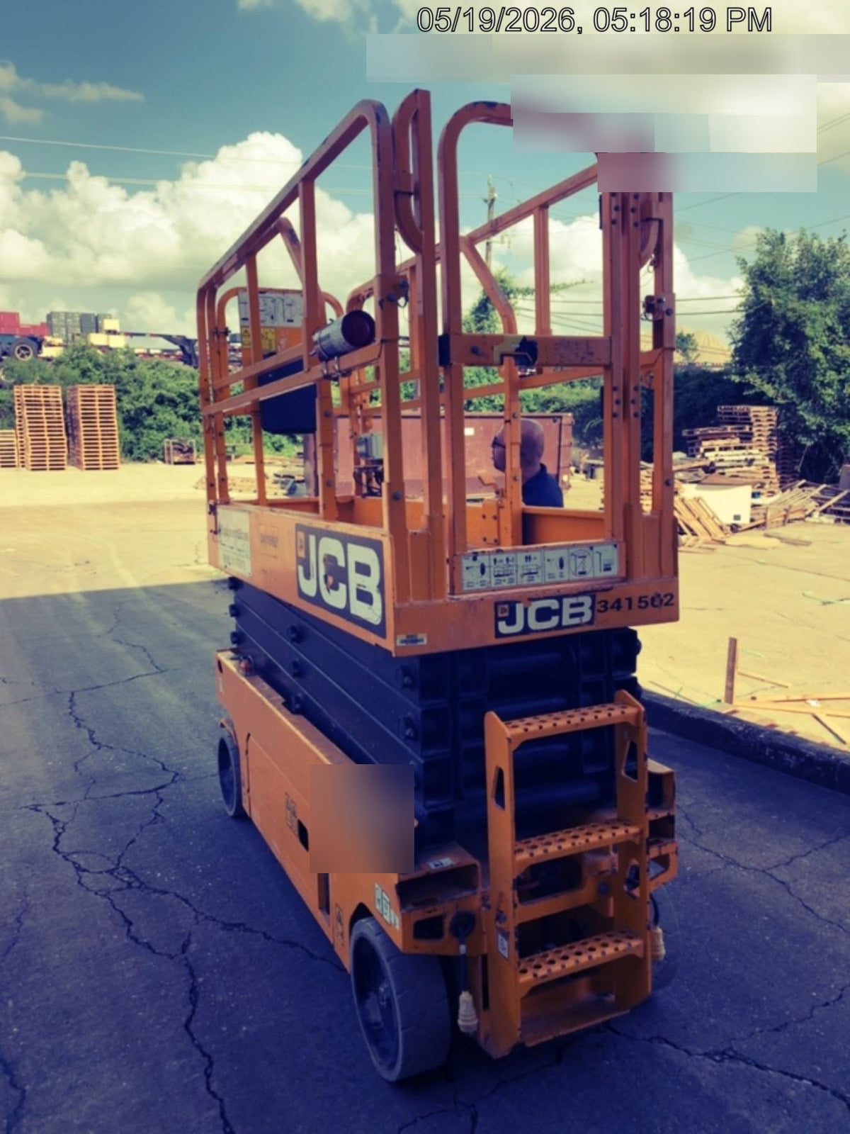 2023 JCB S2632E