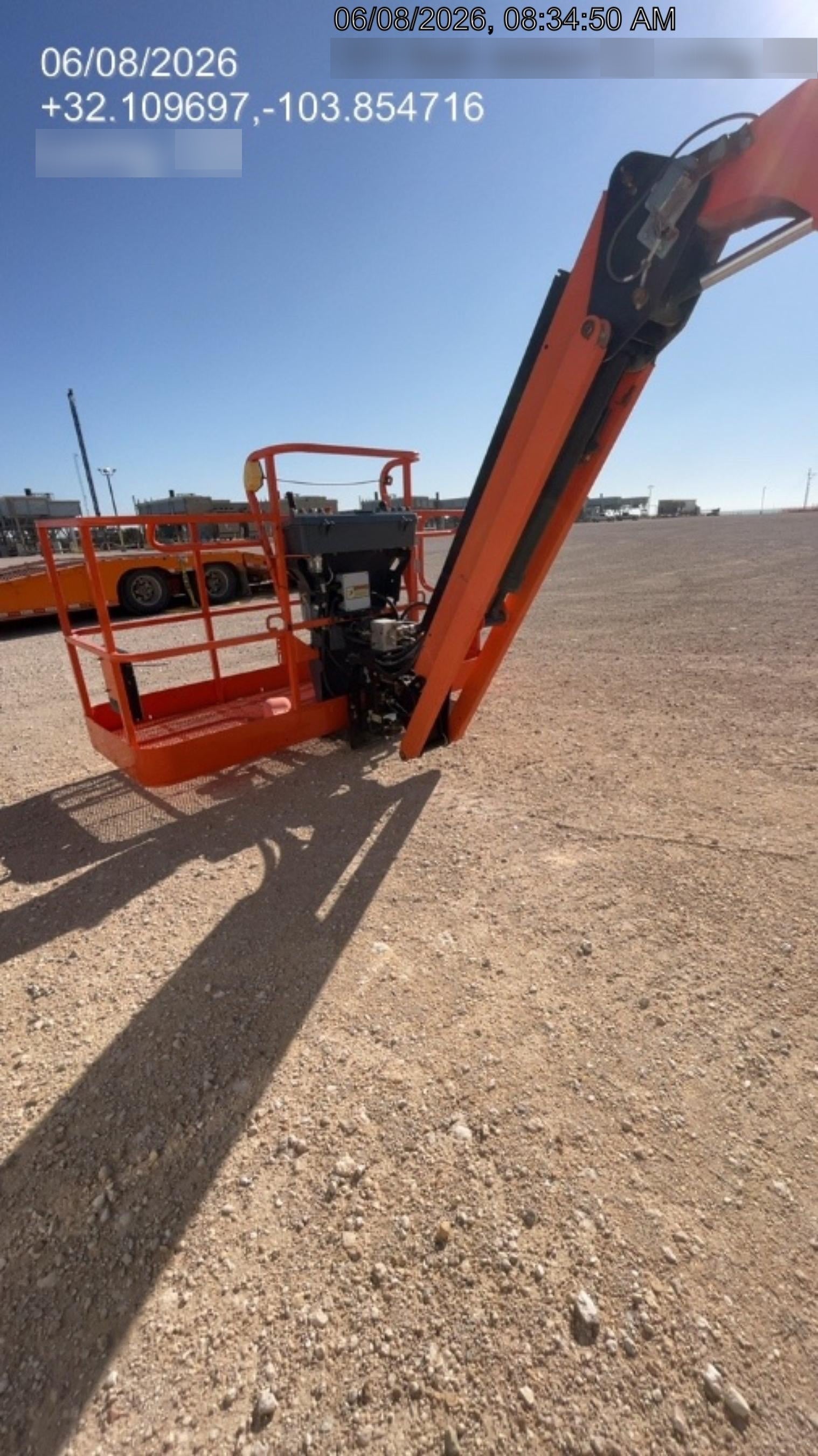 2020 JLG 660SJ