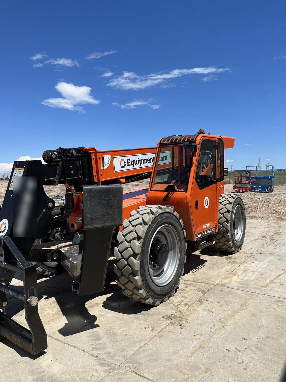 2022 SKYTRAK 10054