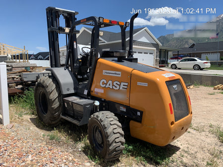 2023 CASE 588H