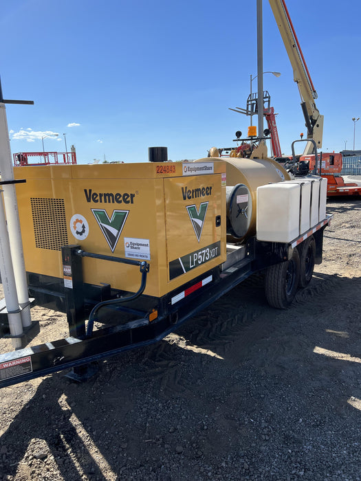 2022 VAC-TRON LP573XDT