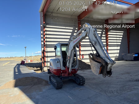 2025 TAKEUCHI TB235-2CR