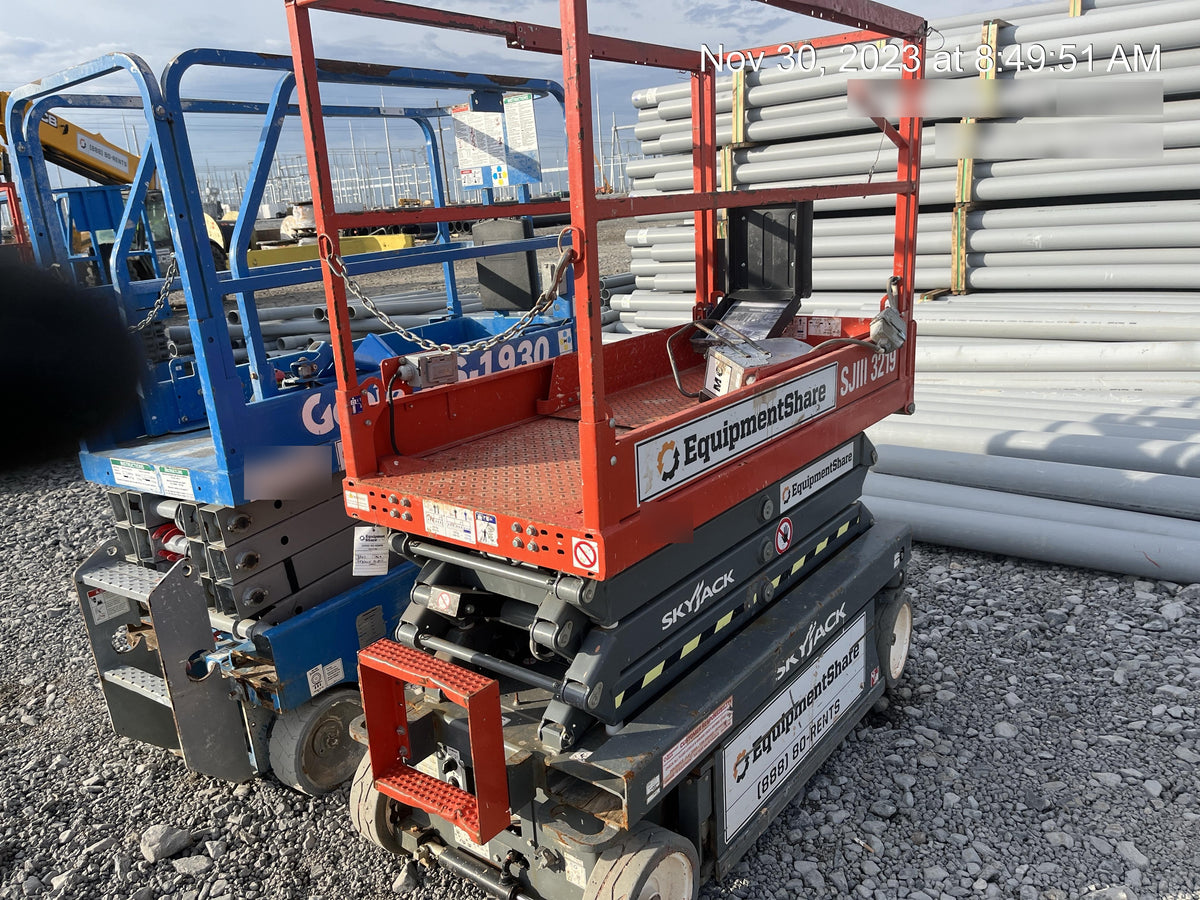 2019 Skyjack SJIII-3219 Standard Options, Trojan Batteries