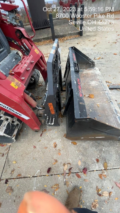 2022 PALADIN 48" Pallet Forks - Paladin