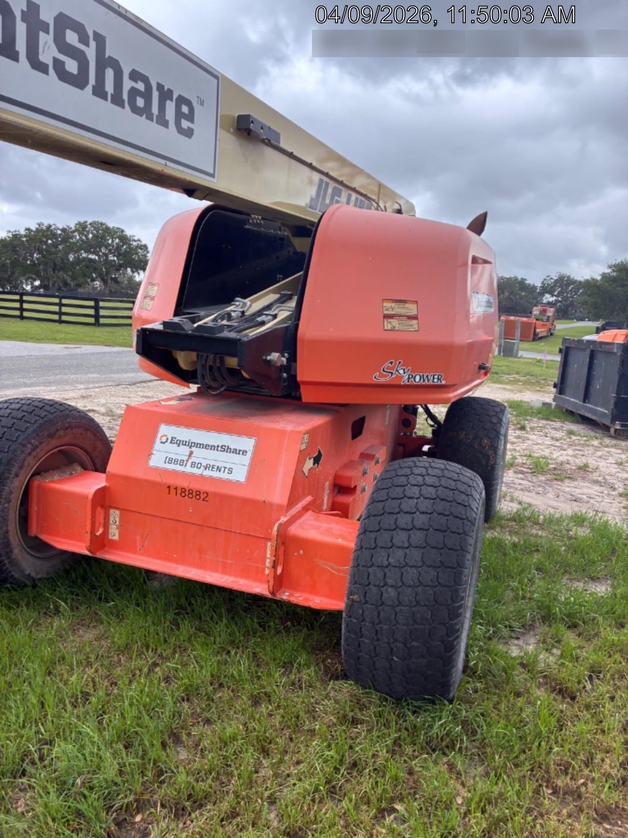 2021 JLG 660SJ